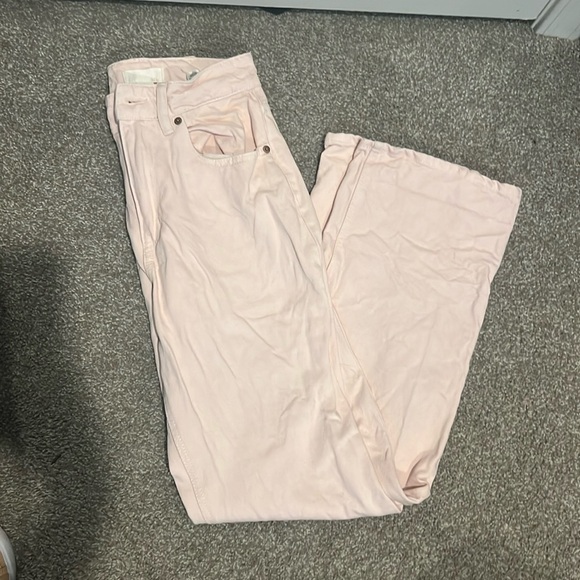 H&M Super Light Pink High Wasted Jeans - Picture 1 of 1